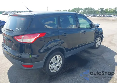2016 Ford Escape S z USA, uszkodzony, nr VIN 1FMCU0F78GUB88268